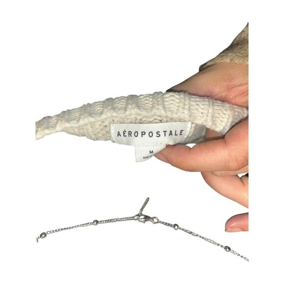 Aeropostale Cropped Cable Knit Oversized Relaxed Chunky Button-Front Cardigan M - Picture 2 of 7